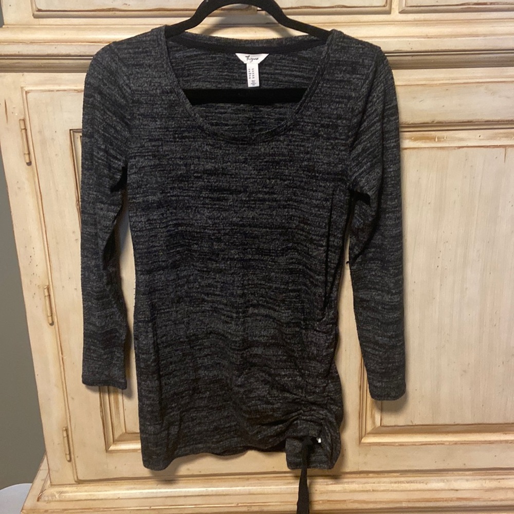 Thyme maternity top size small